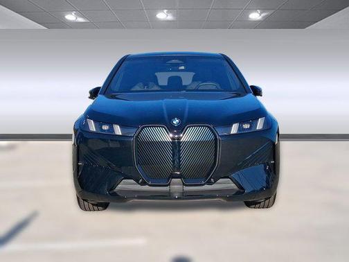 2026 BMW iX xDrive60