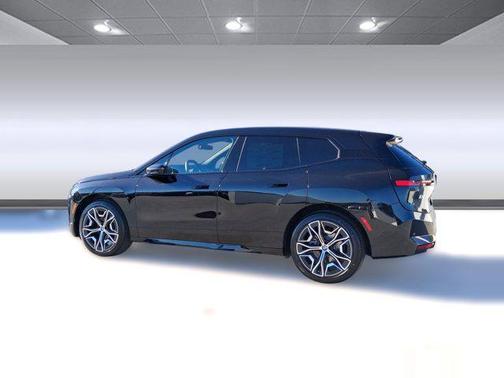 2026 BMW iX xDrive60