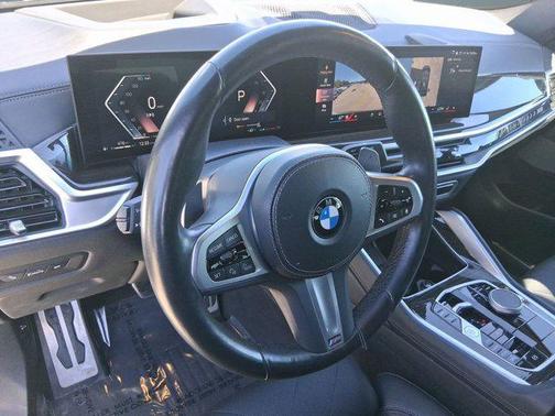 2024 BMW X6 xDrive40i