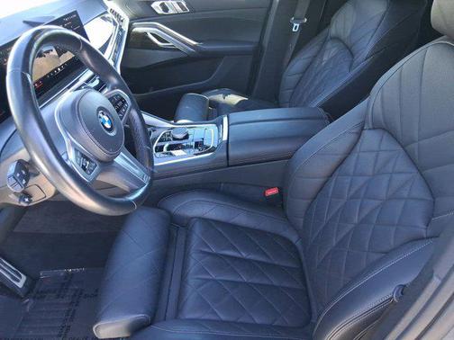 2024 BMW X6 xDrive40i
