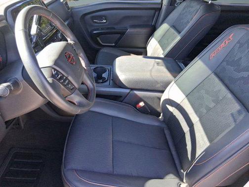 2024 Nissan Titan PRO-4X