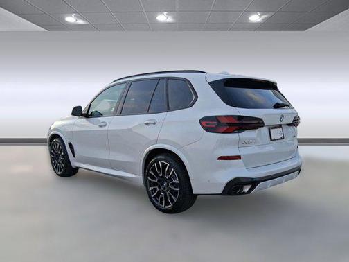 2026 BMW X5 PHEV xDrive50e