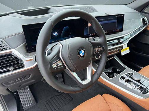 Skyscraper Grey Metallic 2026 BMW X5 sDrive40i