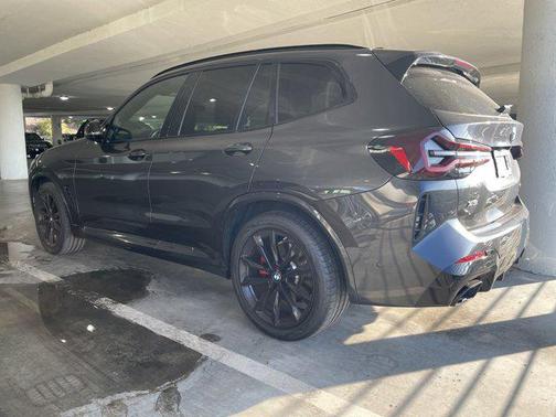 2022 BMW X3 M40i