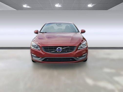 2015 Volvo S60 T5 Premier