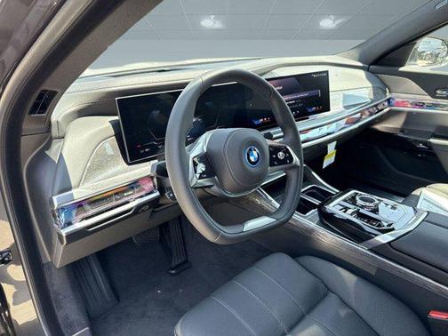 2025 BMW i7 eDrive50