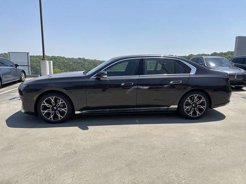 2025 BMW i7 eDrive50
