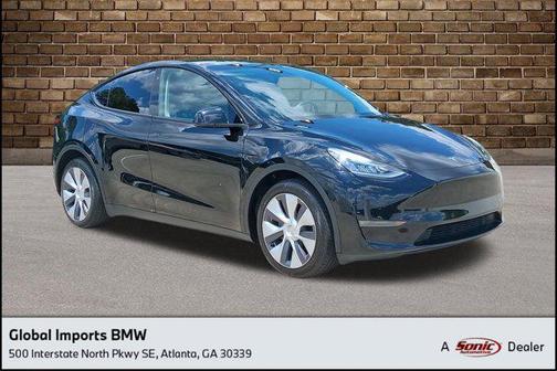 2022 Tesla Model Y Long Range Dual Motor All-Wheel Drive