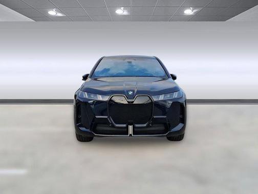 2026 BMW iX xDrive60