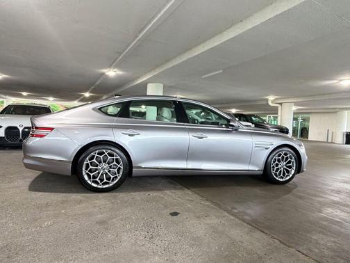 Savile Silver 2022 Genesis G80 2.5T AWD