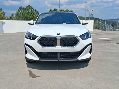 2026 BMW X2 xDrive28i