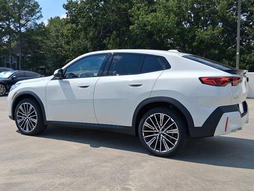 2026 BMW X2 xDrive28i