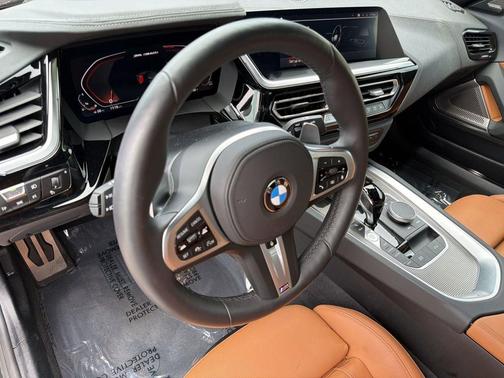San Francisco Red Metallic 2025 BMW Z4 M40i