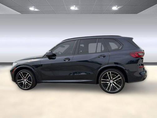 Carbon Black Metallic 2023 BMW X5 M50i