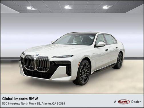 2026 BMW 750e i xDrive