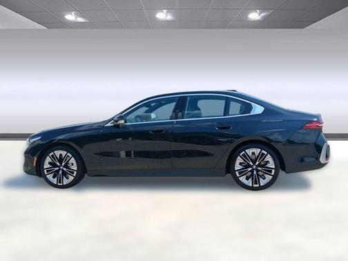 2026 BMW 530 i