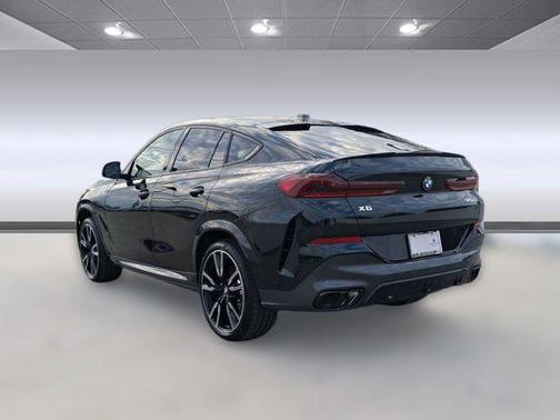 2026 BMW X6 M60i