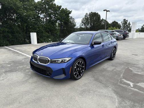 2025 BMW 330 i xDrive