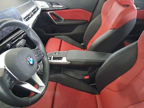 2025 BMW X2 xDrive28i