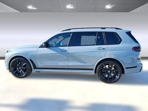 2026 BMW X7 M60i