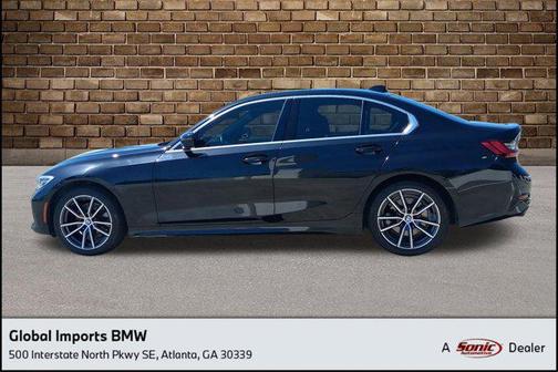 2022 BMW 330 330i