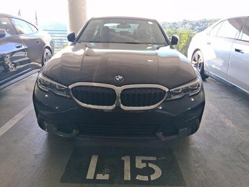 2022 BMW 330 330i