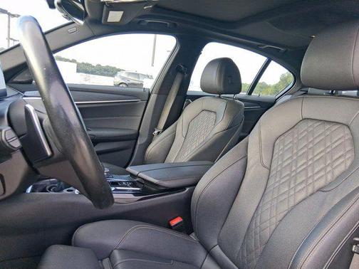 2021 BMW 530 xDrive