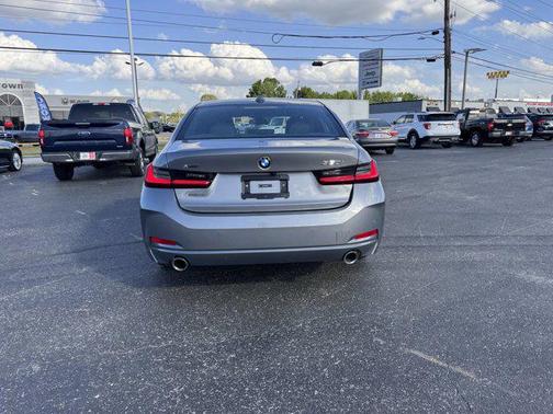 2024 BMW 330 i xDrive