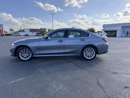 2024 BMW 330 i xDrive