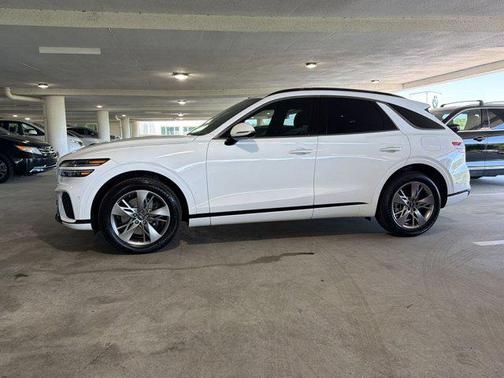 Alta White 2022 Genesis GV70 3.5T AWD Sport