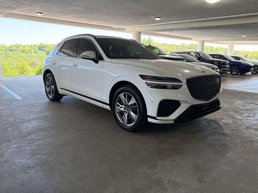Alta White 2022 Genesis GV70 3.5T AWD Sport