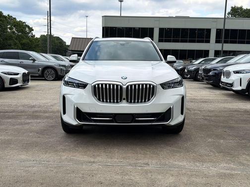 Alpine White 2026 BMW X5 sDrive40i