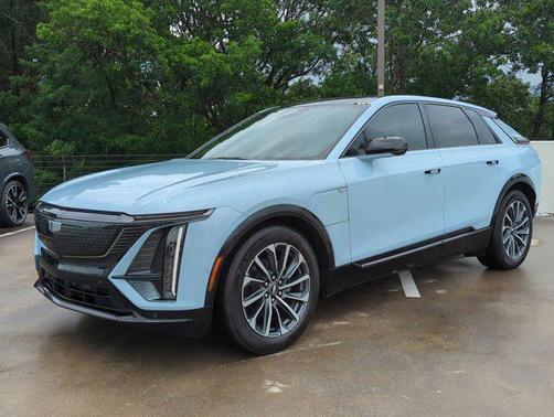 2024 Cadillac LYRIQ Sport