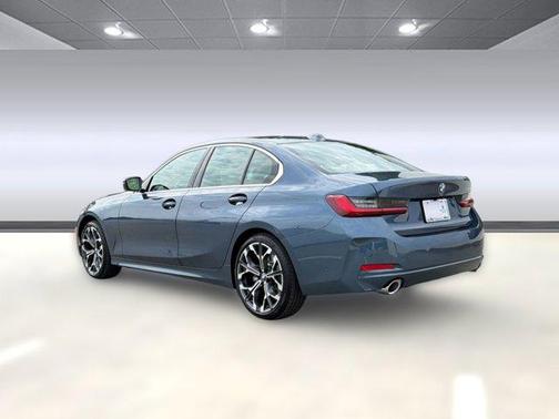 Arctic Race Blue Metallic 2026 BMW 330 NA