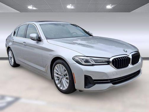 2021 BMW 530 530i
