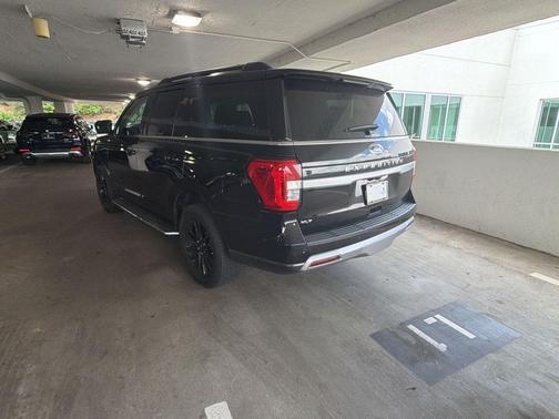 Agate Black Metallic 2022 Ford Expedition XLT