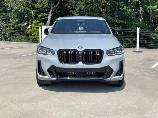 2022 BMW X4 M40i