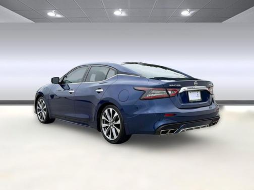 Deep Blue Pearl 2022 Nissan Maxima 3.5 Platinum