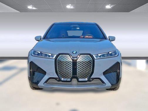 2023 BMW iX M60