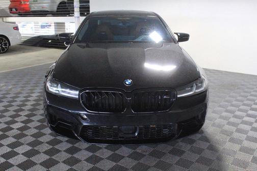 Photo 4 of 52 of 2021 BMW M5 Base