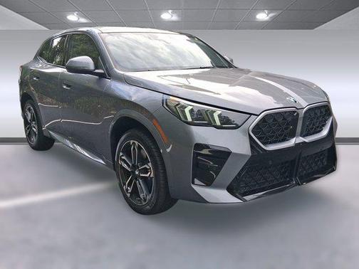 2025 BMW X2 xDrive28i