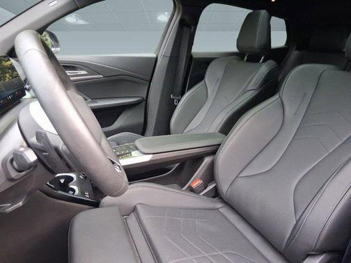 2025 BMW X2 xDrive28i