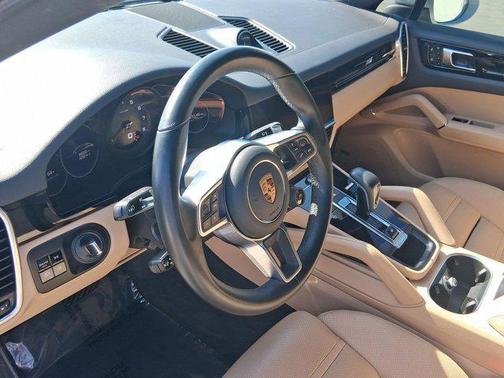 2021 Porsche Cayenne Cayenne