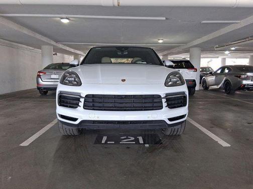2021 Porsche Cayenne Cayenne