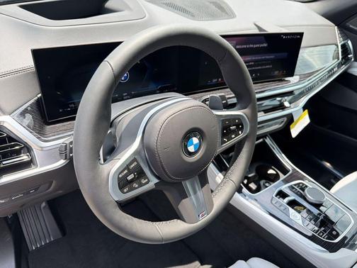 Carbon Black Metallic 2026 BMW X5 xDrive40i