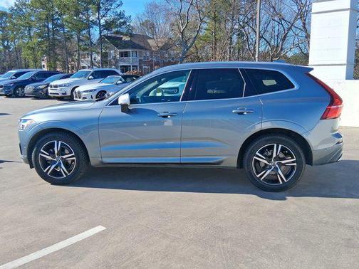 2019 Volvo XC60 T5 R-Design