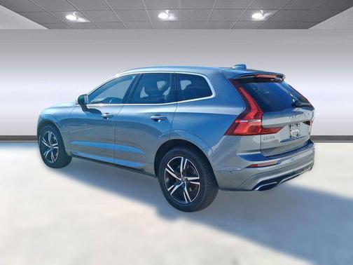 2019 Volvo XC60 T5 R-Design