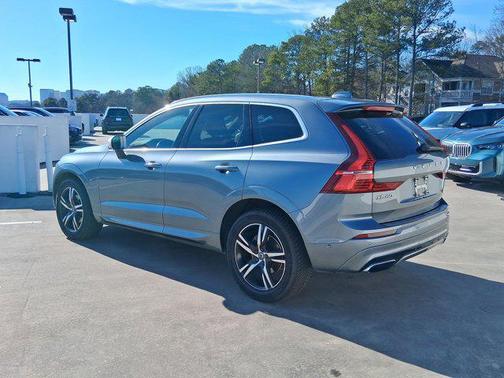 2019 Volvo XC60 T5 R-Design