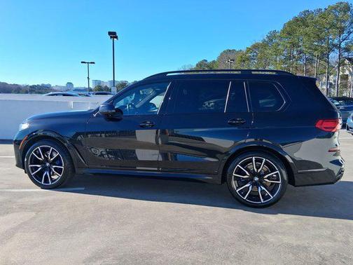 2022 BMW X7 xDrive40i