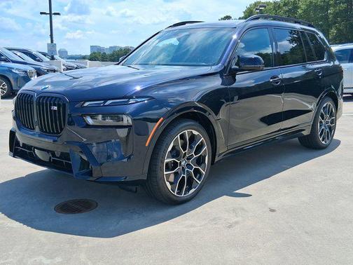 2026 BMW X7 M60i